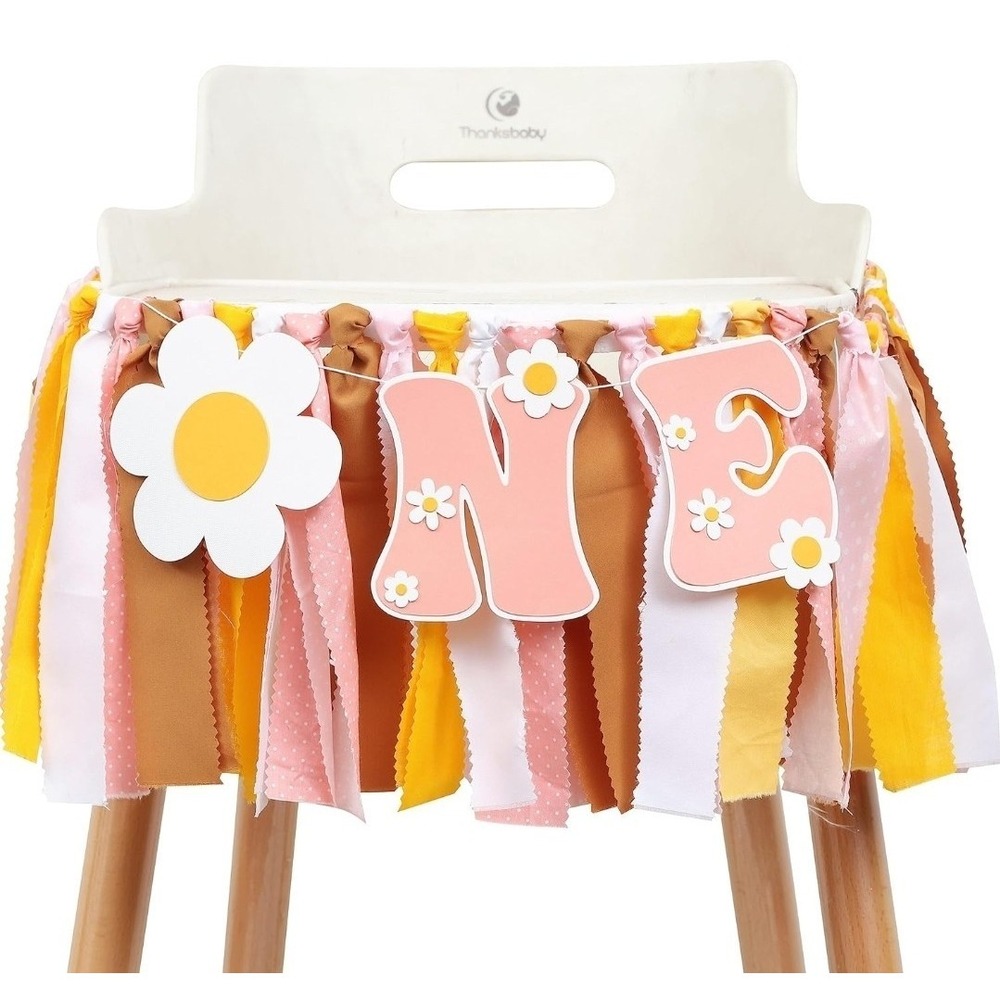 NEW Girl's First Birthday High Chair Pink‎ Banner, Number One Balloon, Daisies